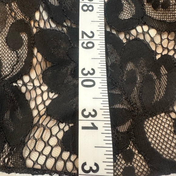 WINDSOR MINI Little Black Mini Lace Halter Dress Fully Lined Size Small - Picture 14 of 15